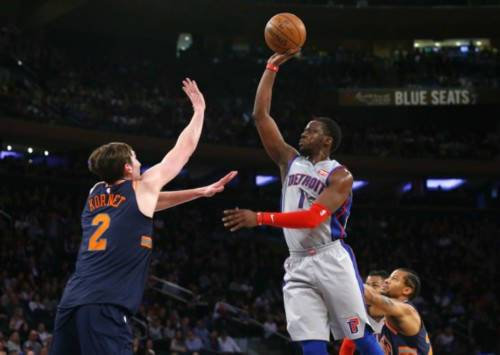 布朗森末节接管比赛,尼克斯逆转公牛保留季后赛希望